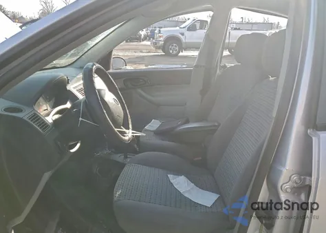 2007 Ford Focus Zx4 z USA, uszkodzony, nr VIN 1FAFP34N27W100904